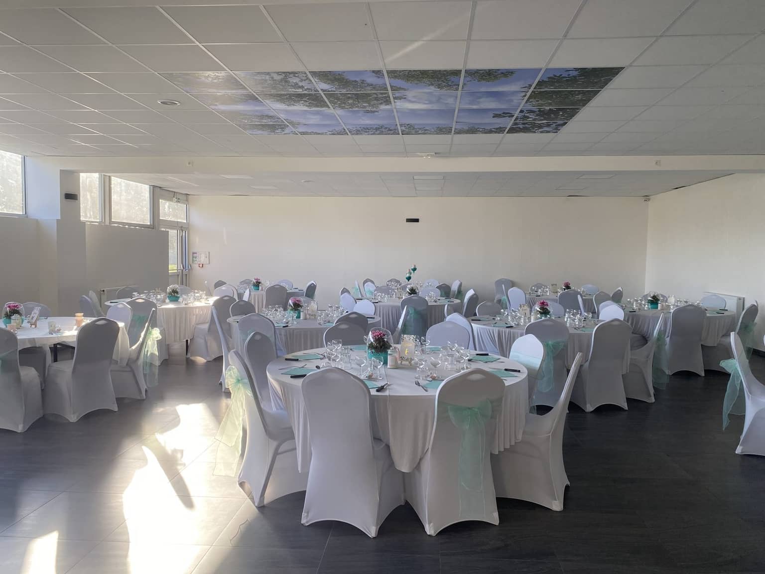 Décoration et aménagement pour une communion à Lille
